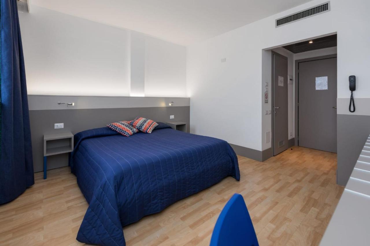 ורונה Hotel Martini מראה חיצוני תמונה
