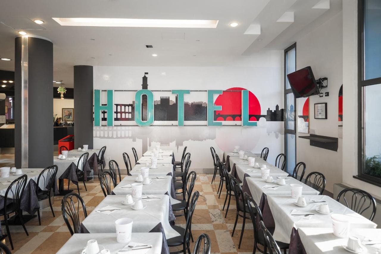 ורונה Hotel Martini מראה חיצוני תמונה
