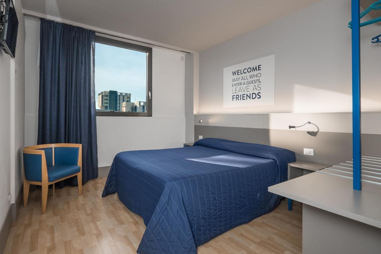 ורונה Hotel Martini מראה חיצוני תמונה