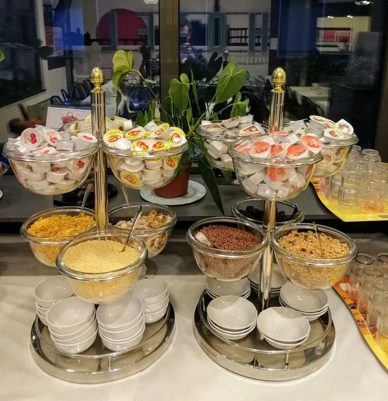 ורונה Hotel Martini מראה חיצוני תמונה
